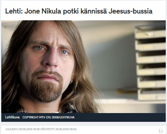 MTV3_Jone_Nikula_potki_kannissa_Jeesus-bussia.jpeg